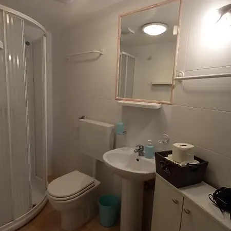 House Mlun 度假居 布泽特