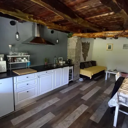 House Mlun *