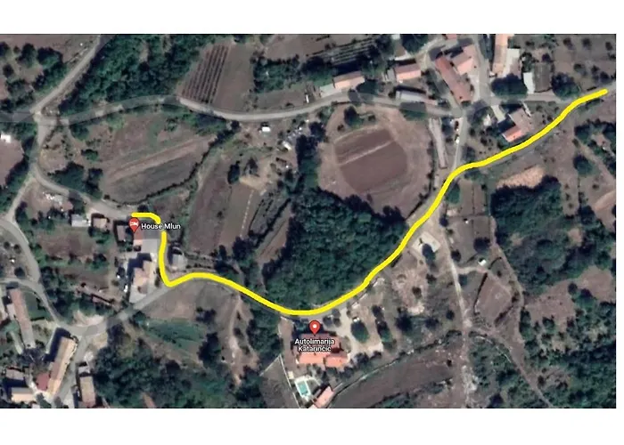 House Mlun 펜션 부젯